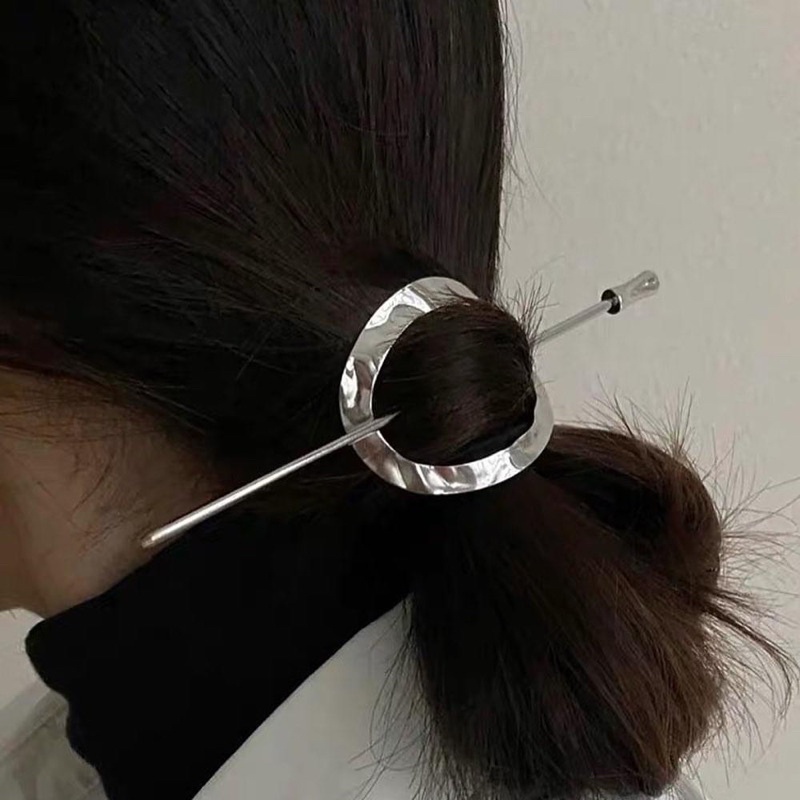 Trâm cài kim loại sang chảnh