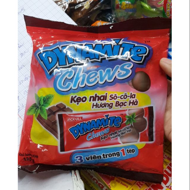 Kẹo Socola Bạc Hà The Mát Dynamite Chews gói 120g....