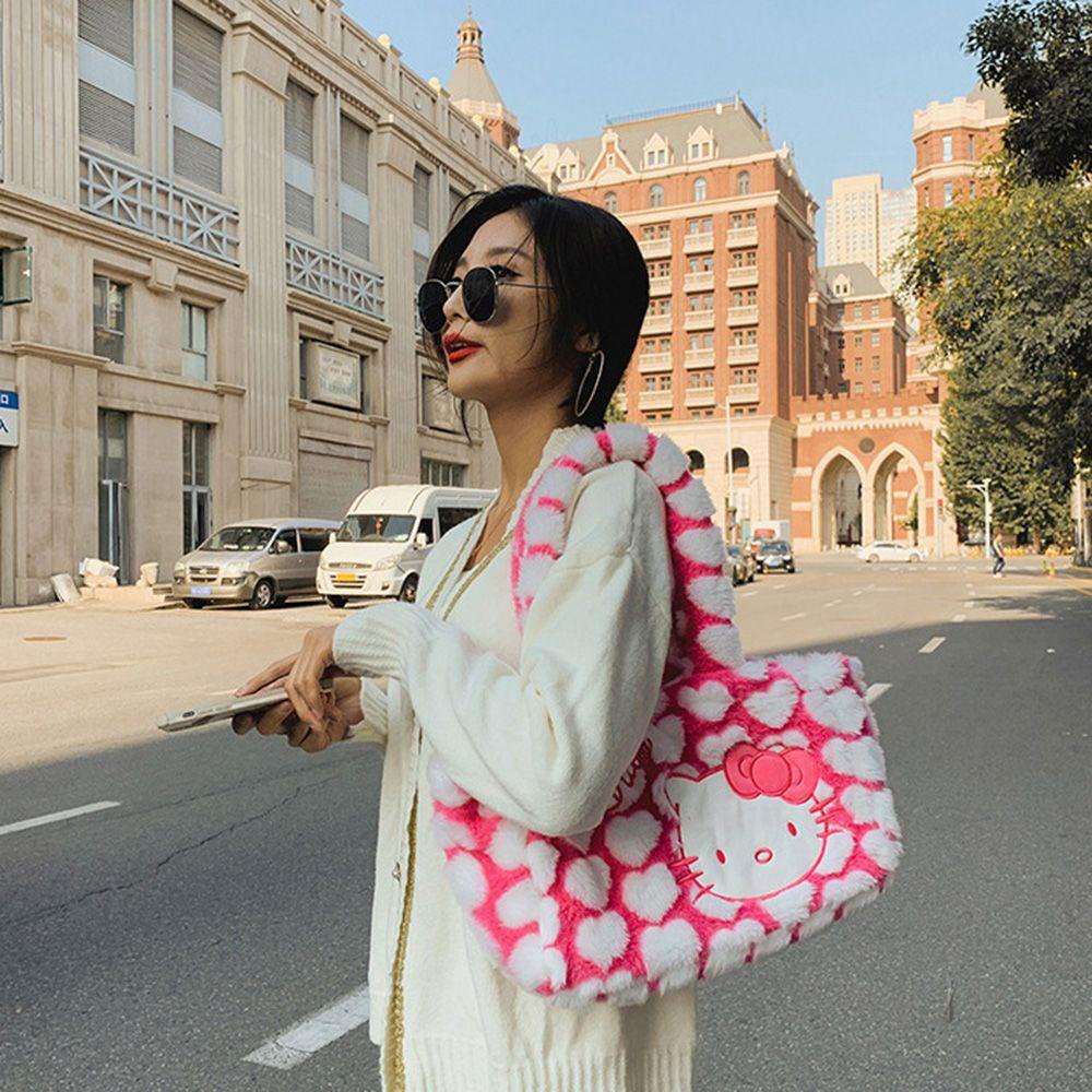 Túi Đeo Chéo Đựng Điện Thoại Phối Lông Họa Tiết Trái Tim Phong Cách Lolita