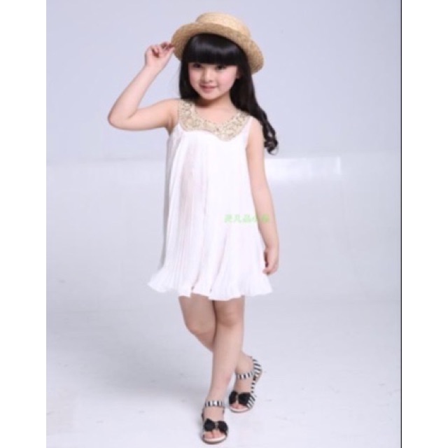 Váy voan cho bé, cổ kim tuyến