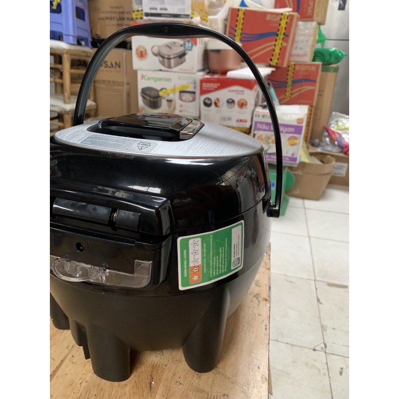 Nồi cơm điện tử 1.8 lít Kangaroo KG595 - trưng bày mới 98% Lòng nồi 2 lớp dày 2 mm chống dính | BigBuy360 - bigbuy360.vn