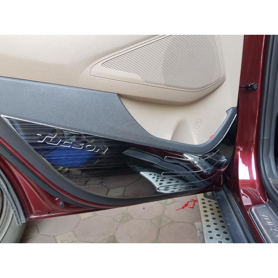 Ốp Tapli + Màng Loa Titan Xe Hyundai Tucson 2016 2017 2018 2019 2020 2021