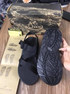 Dép xăng đan nam Chaco đen D70 đế thơm