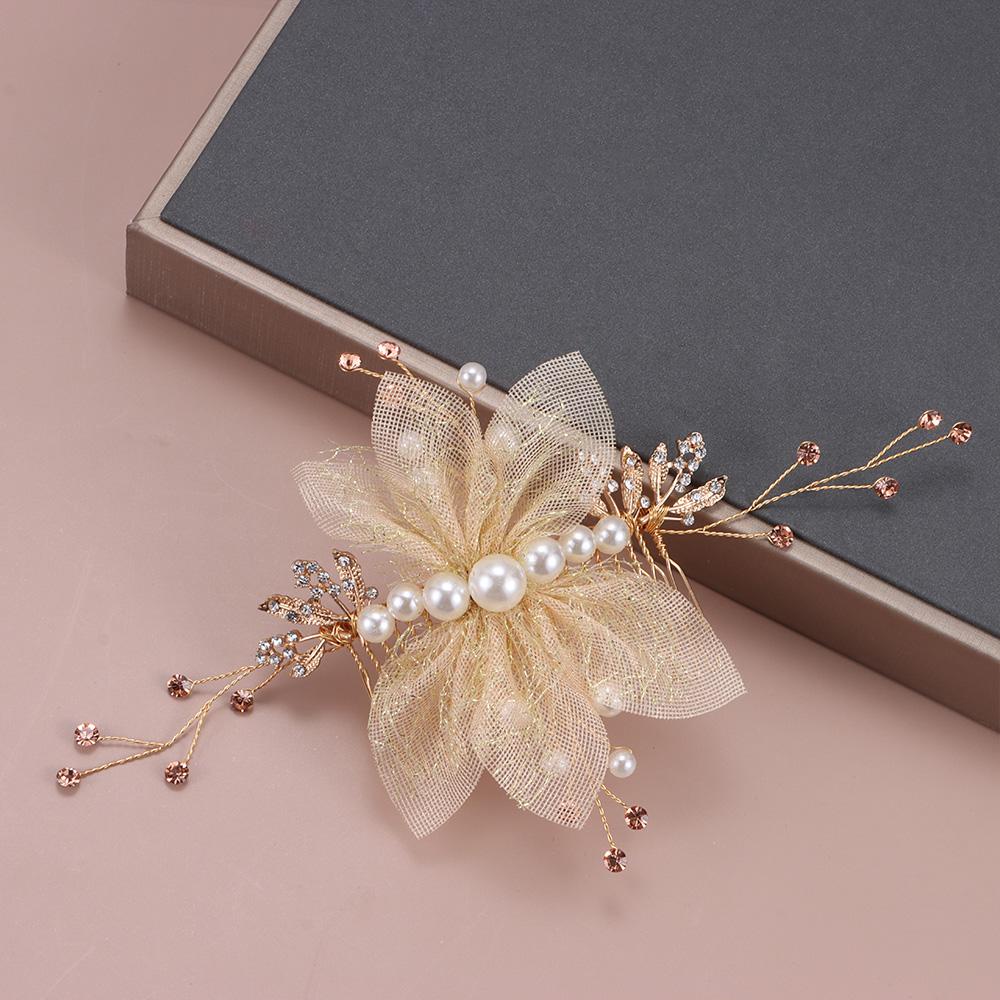 Cài Tóc Đính Đá Sang Trọng Cho Cô Dâu