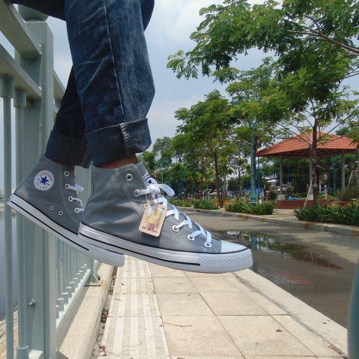 Giày AllStar Classic Màu Xám Cổ Cao Nam