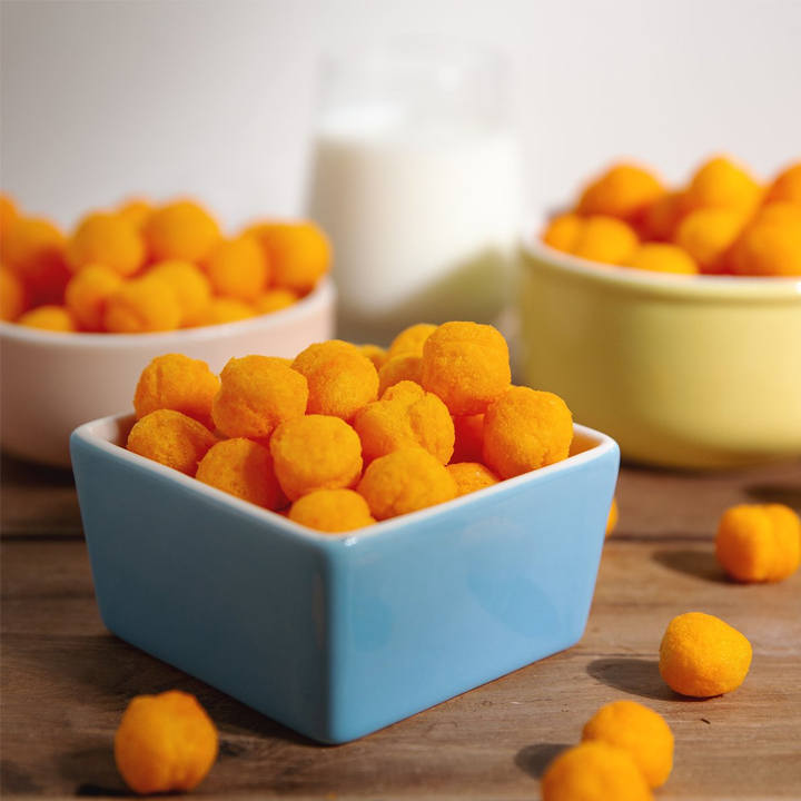 Snack Phô Mai Viên Size Jumbo Cheddar Cheese Ball No Brand 380g - Emart VN