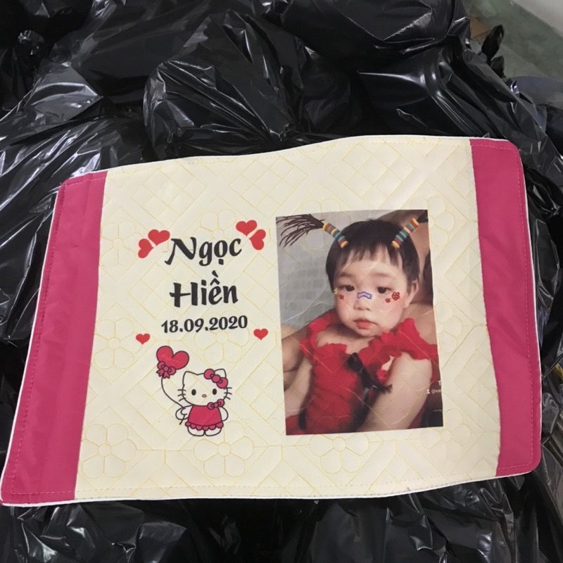 Vỏ gối in hình theo yêu cầu, kích thước 35.50cm thấm hút mồ hôi tốt