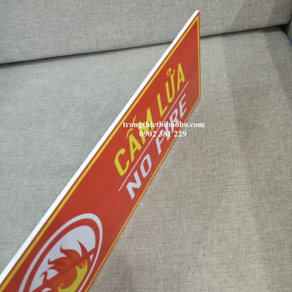 Poster decal dán tường cấm sử dụng điện thoại 15 x 40cm