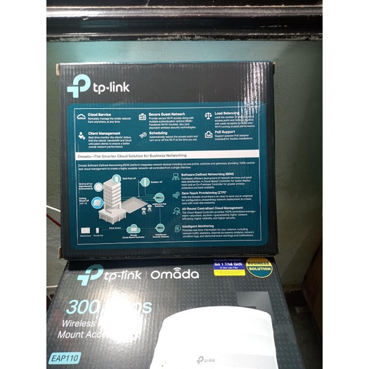 Bộ phát wifi gắn trần tốc độ 300Mbps TP-Link Amada  EAP110