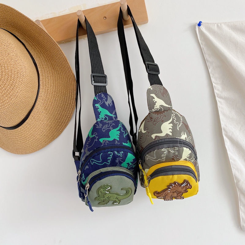 Túi đeo chéo vai họa tiết khủng long thời trang cho bé trai
 | BigBuy360 - bigbuy360.vn