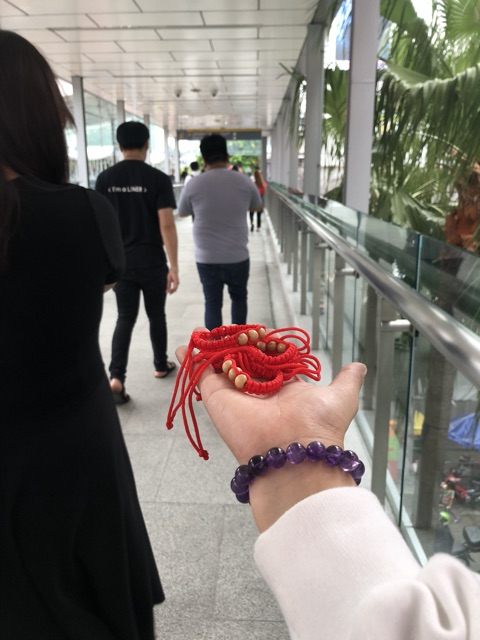 Chuỗi dâu tằm đỏ Chùa Phật Vàng Thái lan cho bé