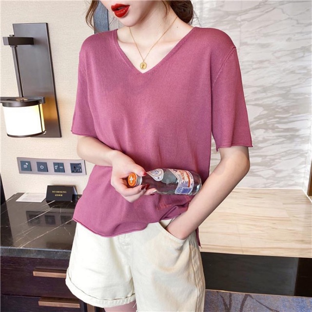 MS035 Áo thun cổ tim dáng suông basic