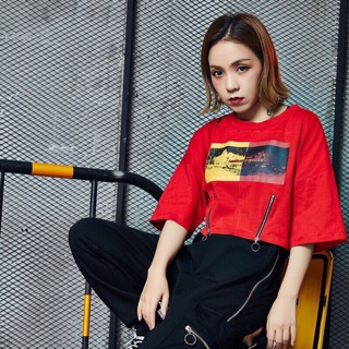 Áo croptop phối dây kéo