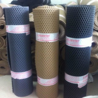 Trải sàn cao su xe 5 chỗ