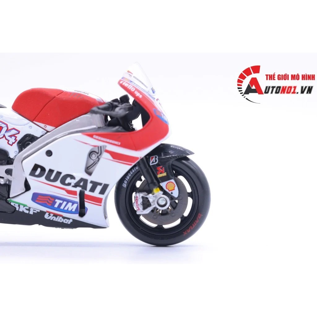 MÔ HÌNH XE MOTO GP DUCATI DESMOSEDICI 2015 NO.04 1:18 MAISTO 1797