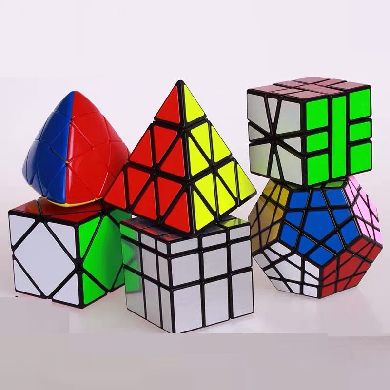 Rubik Megaminx - Rubik Biến Thể 12 Mặt Xoay Trơn Bẻ Góc Tốt