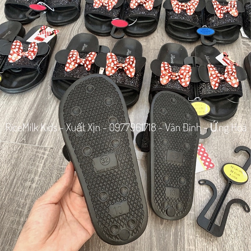 Dép Primark dư xịn cho mẹ và bé