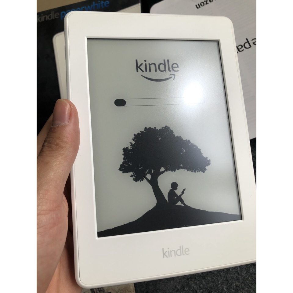 Máy đọc sách kindle pape white 3 mới 99% màu trắng tinh khôi | BigBuy360 - bigbuy360.vn