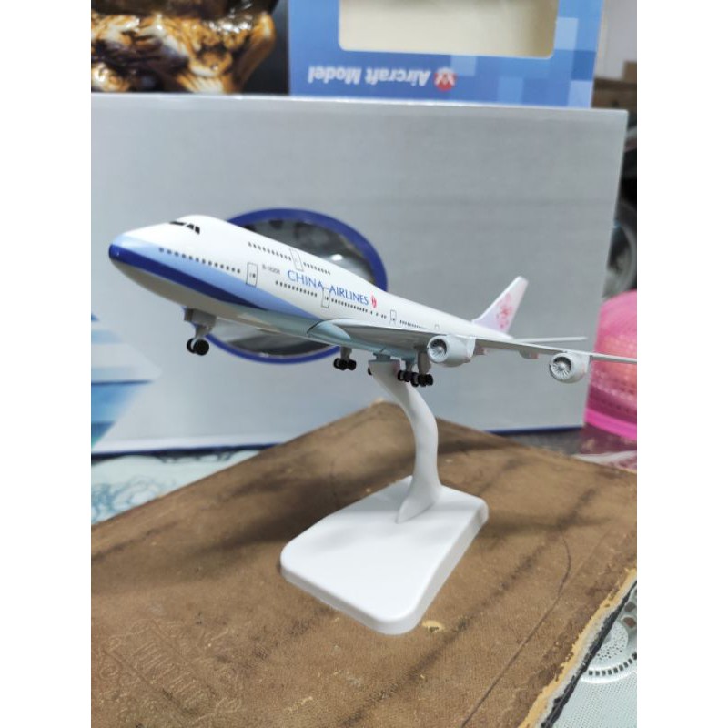 MÔ HÌNH MÁY BAY  KIM LOẠI 20CM