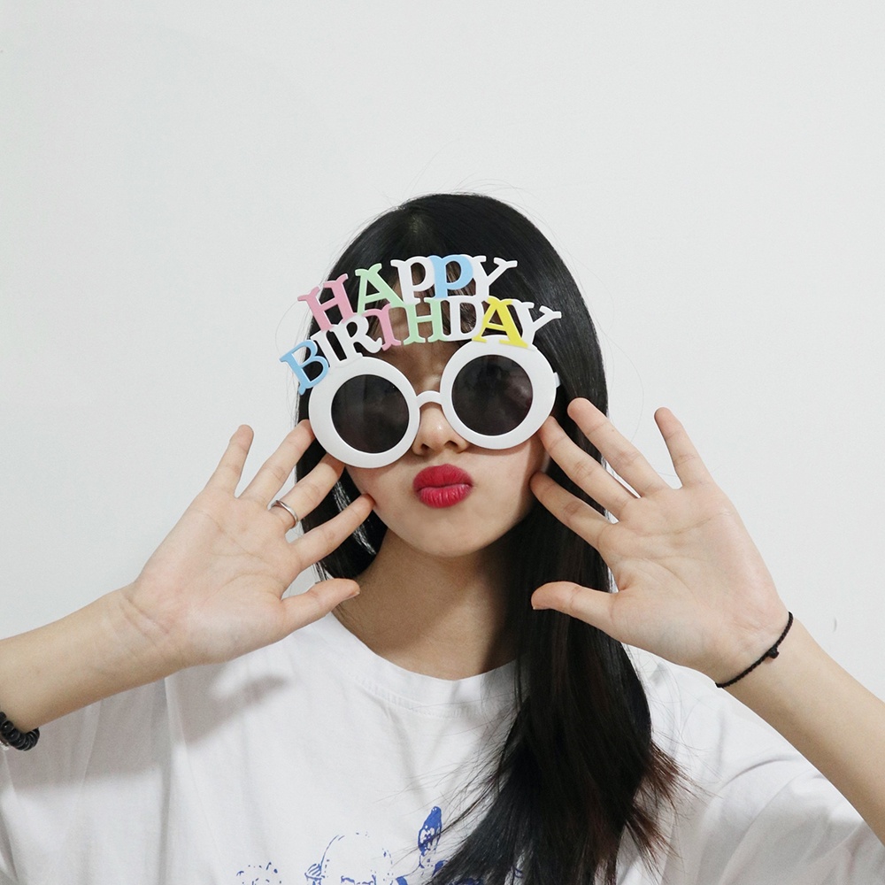 Kính Mát Hình Chữ Happy Birthday Cho Tiệc Sinh Nhật