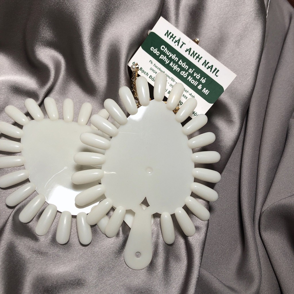 Bảng sơn móng, bảng trưng bày màu sơn mica