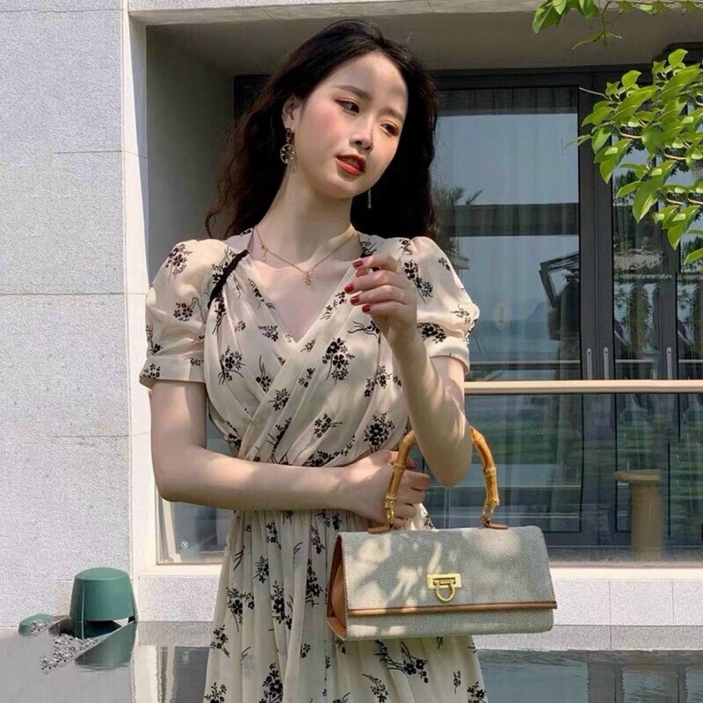 Đầm Voan Hoa Cổ chéo Tay Ngắn Phồng Họa Tiết Sang Chảnh Du Lịch Biển