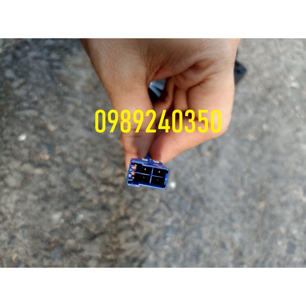 Quạt tủ lạnh Hitachi 12V 4 dây (vuông 12,5 x 12,5cm)