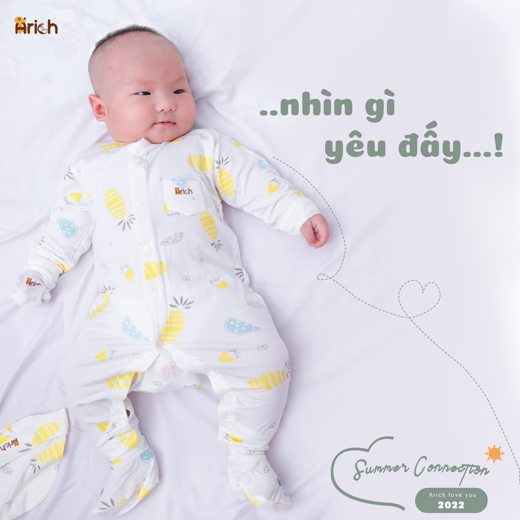 Combo gồm body dài mũ và tất họa tiết Arich 0-6M