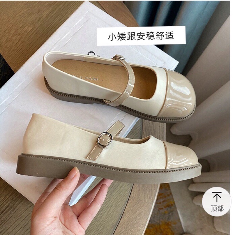 Giày Búp Bê Mũi Vuông Đế Dày Phối Màu Đen Trắng Phong Cách Retro