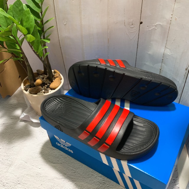 Dép đúc quai ngang vnxk duramo đen