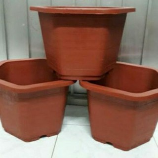 - chậu lục giác đẹp rộng 30cm cao 20cm hàng cty, loại 1.