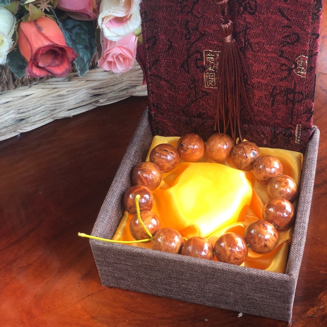 Vòng Nu Huyết Long