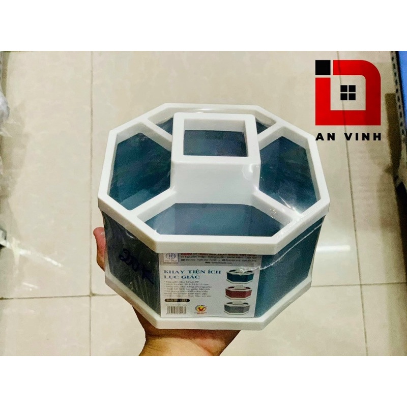 Khay để đồ lục giác  giúp để các dụng cụ cần thiết, đồ dùng nhỏ, khó tìm trên bàn làm việc