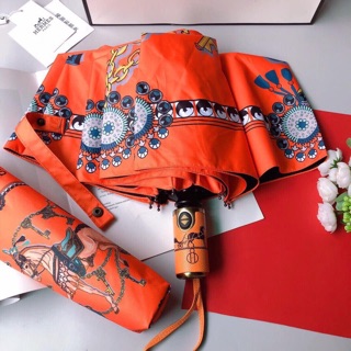 Dù tự động