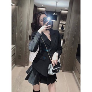 Set vest hai màu đen trắng