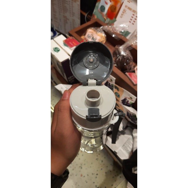 Bình thể thao Phúc Long lá trà 700ml | BigBuy360 - bigbuy360.vn