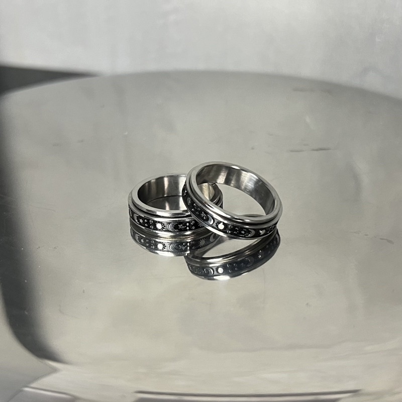 Nhẫn xoay couple cặp đôi đính đá và kí tự dễ thương