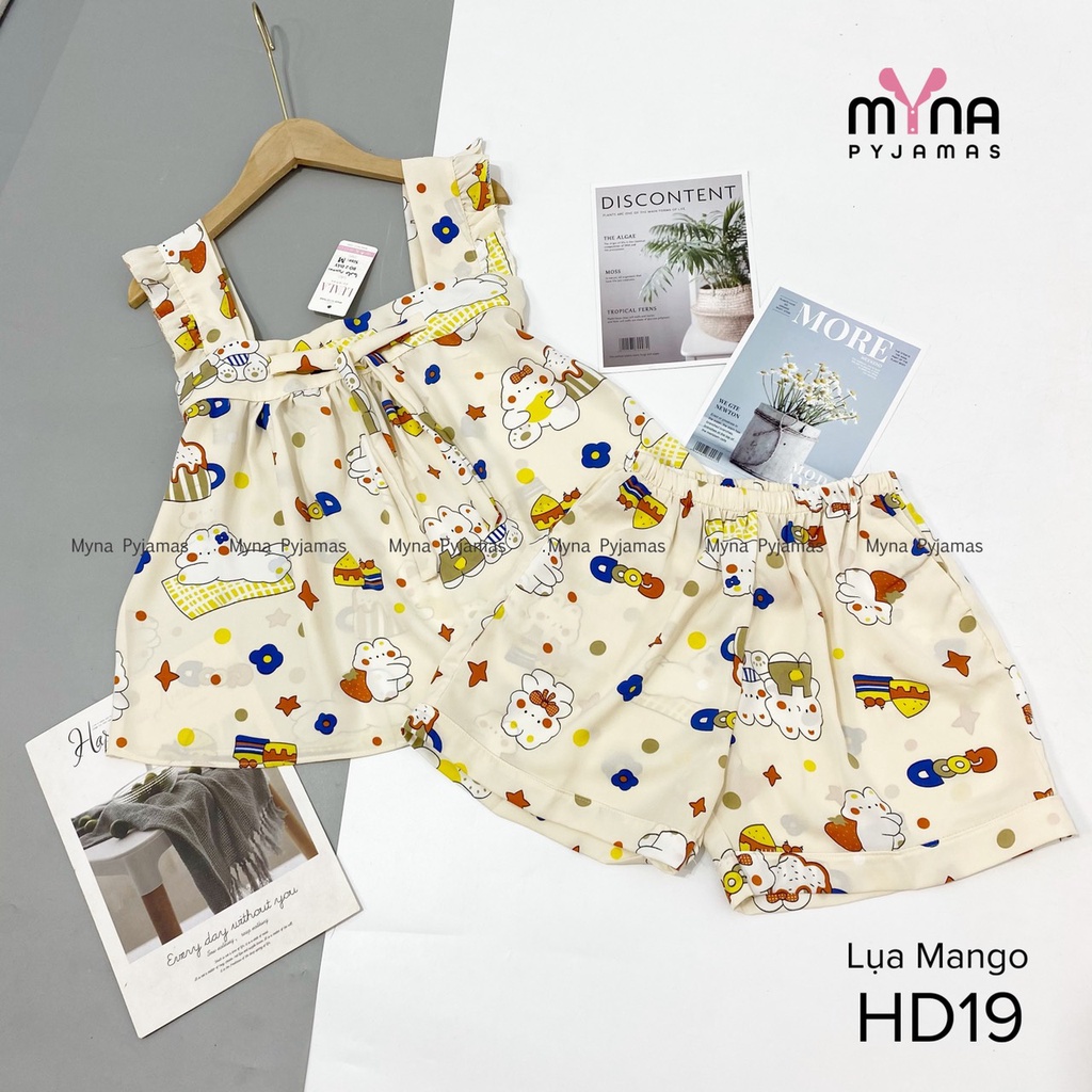 Bộ đồ ngủ hai dây cánh tiên với chất lụa mango mềm mịn, thoáng mát