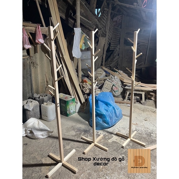 Cây treo quần áo gỗ thông giá tại xưởng