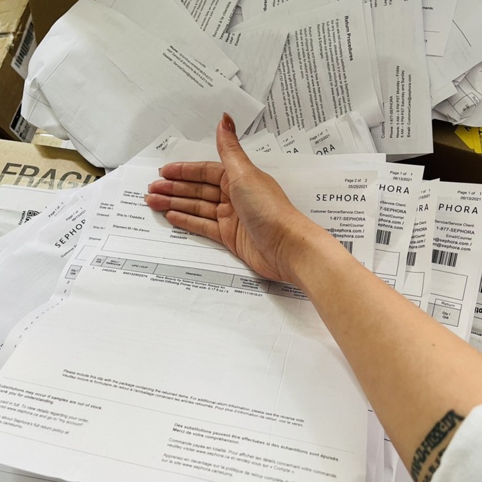 Hộp Xấu tinh chất làm sáng da The Ordinary Lactic Acid 10% + HA - 30ml