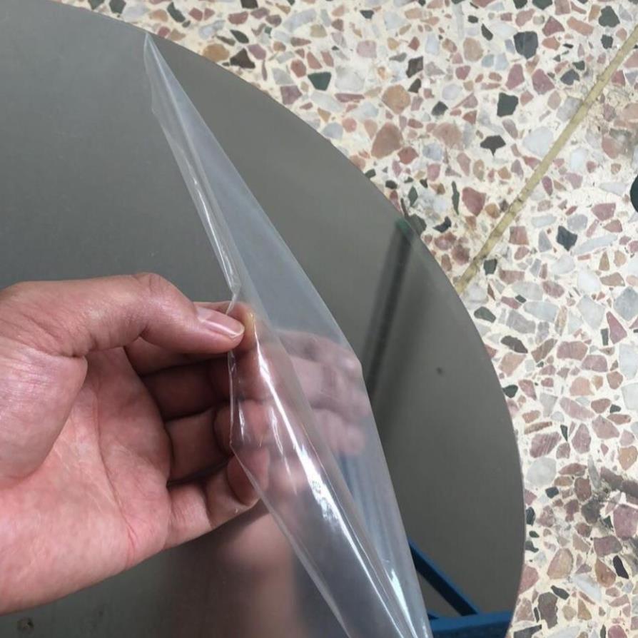 GƯƠNG DẺO DÁN TƯỜNG HÌNH BẦU DỤC VÀ HÌNH CHỮ NHẬT KÍCH THƯỚC 27*42