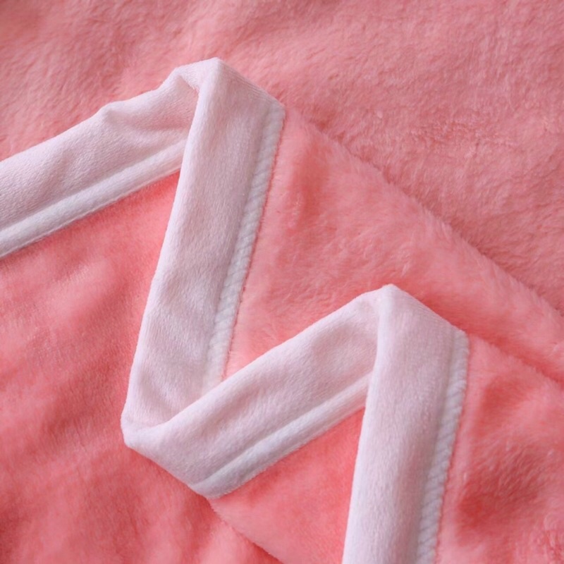 Chăn tuyết thương hiệu kích thước 150x200cm kèm hộp sịn sò