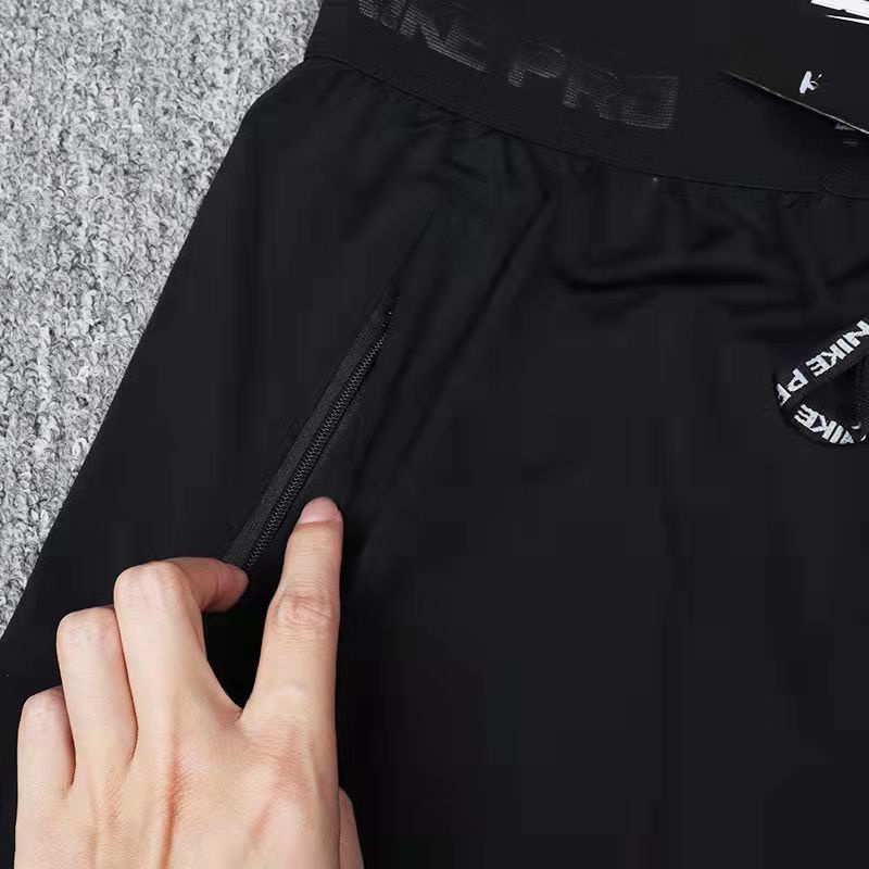 [Có Sẵn Để Nhật Bản] Quần Đùi Thể Thao Bằng Lụa Lạnh Nhanh Khô Dáng Rộng Có Móc Lớn Dễ Phối Đồ Cho Nam