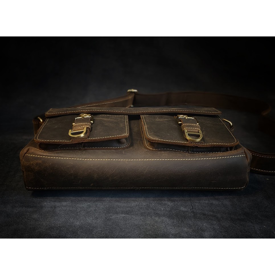 MESSENGERBAG Da bò sáp, cực đẹp và bền bỉ.