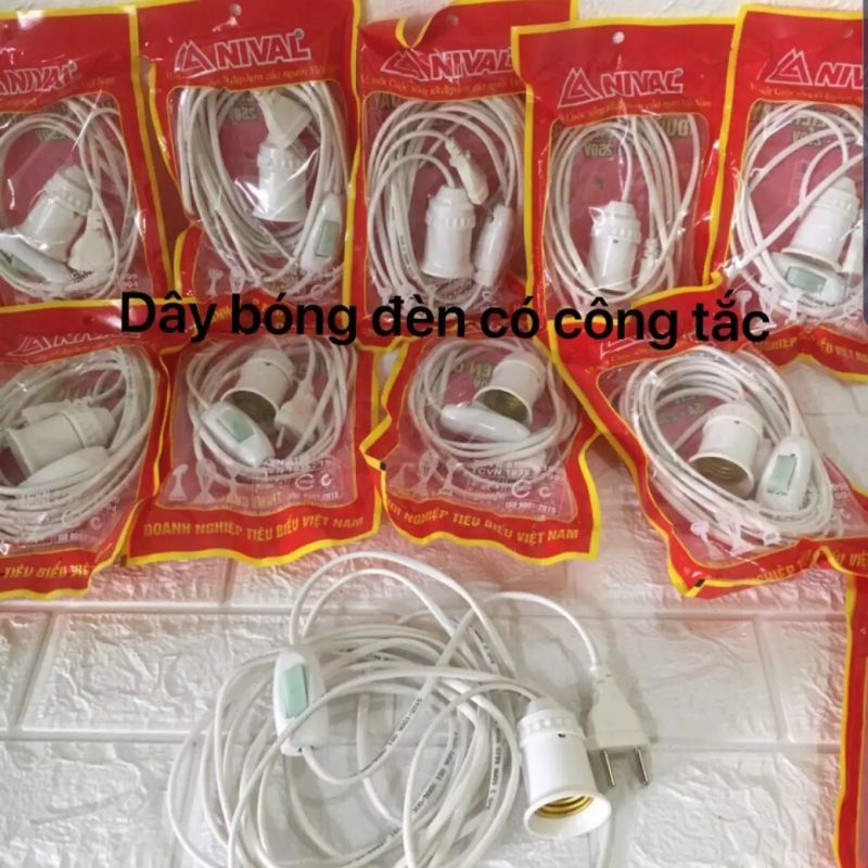 Đui đèn liền dây có công tắc tắt bật