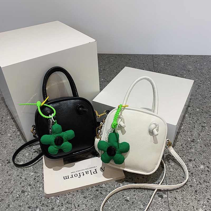 Túi Đeo Chéo Vai Họa Tiết Hoa Nhỏ Màu Sắc Tương Phản Dành Cho Nữ