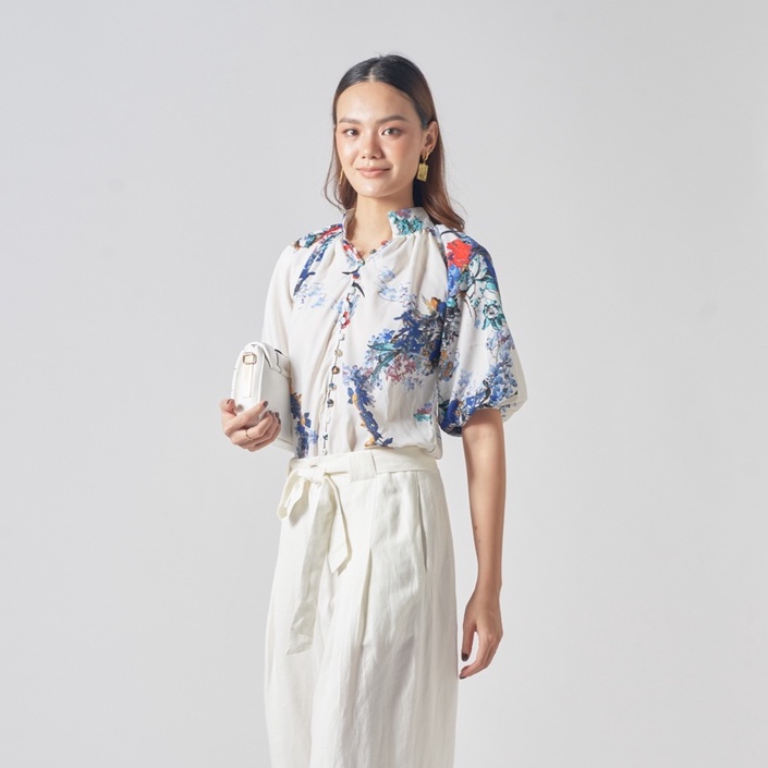 Áo Kiểu Lụa Kem Hoa F2 Fashion &amp; Freedom AK466-KH