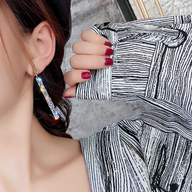 Bông Tai Dáng Dài Đính Pha Lê Phong Cách Hàn Quốc Thời Trang Cho Nữ