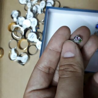 Mặt dây chuyền hạt đá nhiều mặt đá