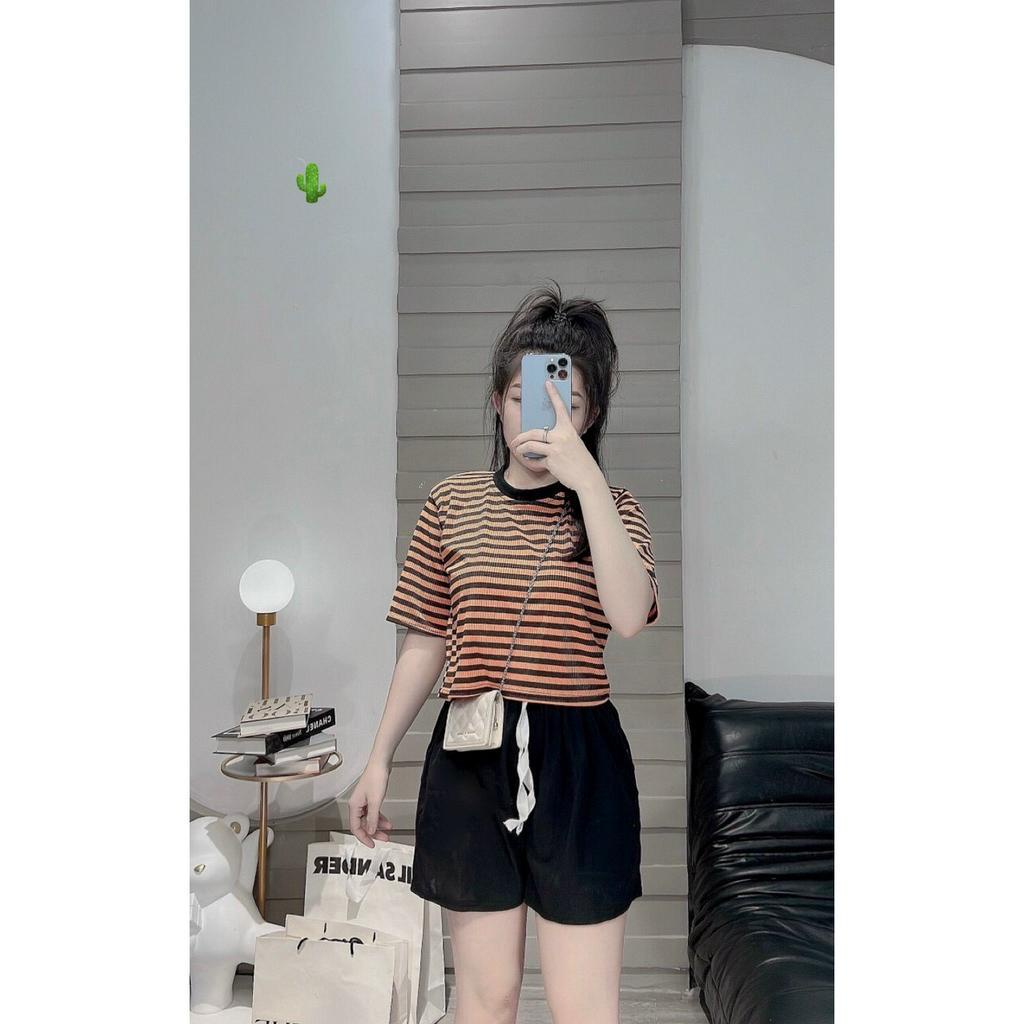 set bộ áo croptop sọc ngang tay ngắn quần short đùi đen thun gân